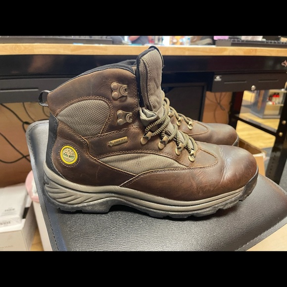 Timberland Gortex Boot - Picture 2 of 5